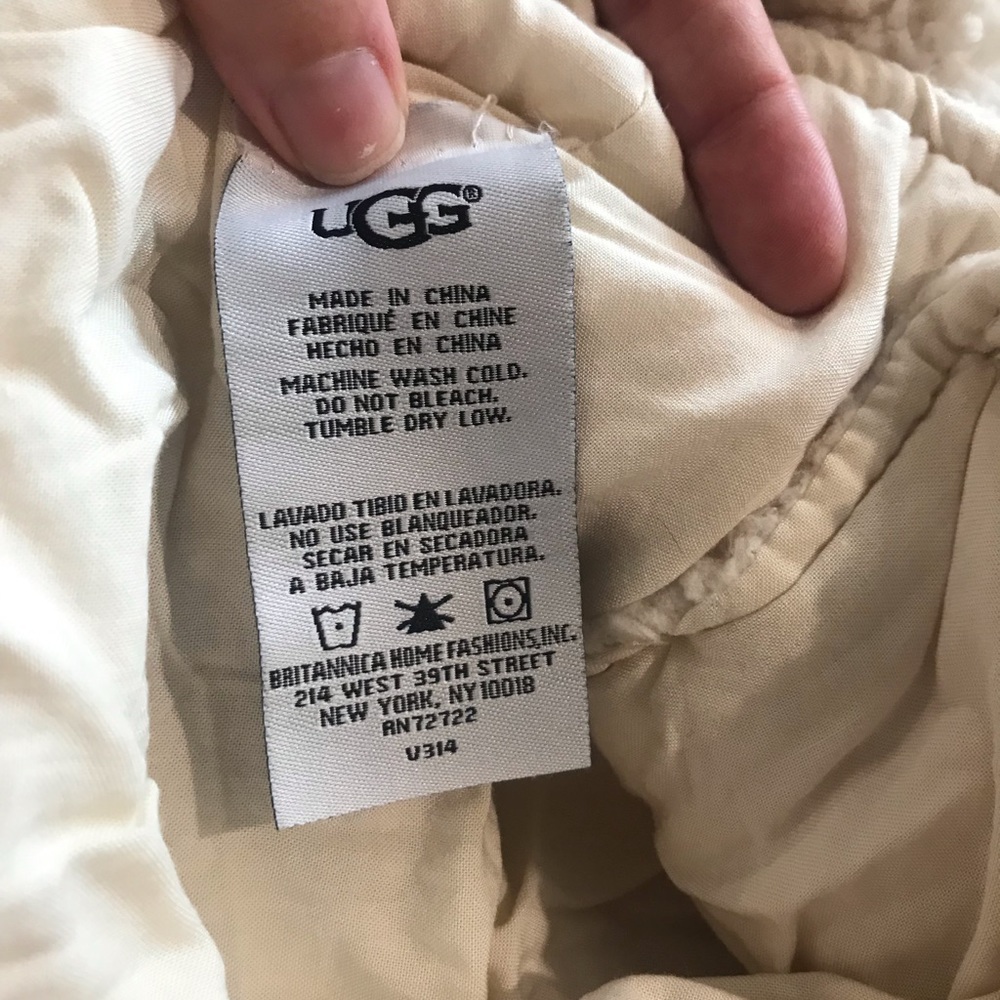 UGG dog pajamas (MD)